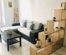 appartement entier à deux pas du port et des plages