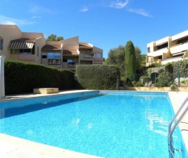 Studio avec piscines à 500m de la plage