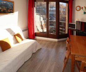 Appartement Les Orres, 1 pièce, 4 personnes - FR-1-322-10