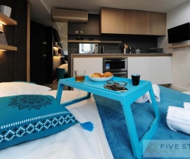 Studio Paradise Five Stars Holiday House