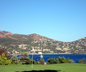 Cap Esterel les Bastides T4 jardin calme I2 - Esterel Vacances ref. 197la