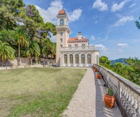 Grasse Chateau Sleeps 14 Pool Air Con WiFi