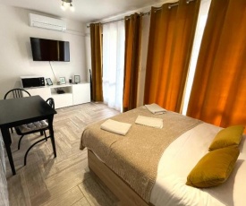 Studio Place des Marseillais , Gare Saint Charles