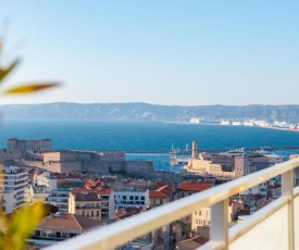 Superb flat with a magnificent view from the terrace in Marseille - Welkeys