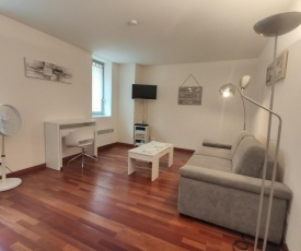 Appartement Antibes, 1 pièce, 2 personnes - FR-1-252-168