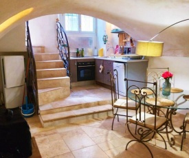 Appartement de charme au coeur du Vieil Antibes
