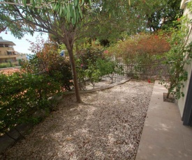 Appartement Menton, 2 pièces, 3 personnes - FR-1-196-229