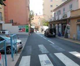 Appartement Menton, 2 pièces, 4 personnes - FR-1-196-185