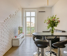 GuestReady - Bright and Airy Apartment in Centre Ville