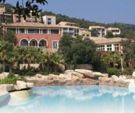 Restanques Golfe Saint-Tropez, Hébergement 6/7pers