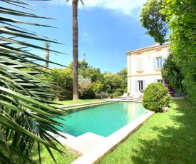 HomePlaceStay Luxury Villa Bret