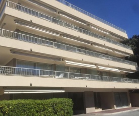 Appartement Saint-Raphaël, 1 pièce, 2 personnes - FR-1-466A-24