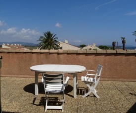 Appartement Hyères, 2 pièces, 2 personnes - FR-1-335-51