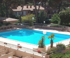 Appartement Hyères, 2 pièces, 4 personnes - FR-1-335-56