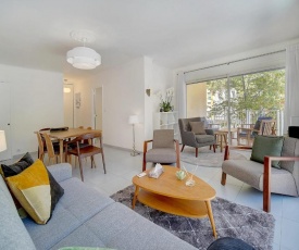 IMMOGROOM - Refined AC Terrace - Close to shops - CONGRESSBEACHES