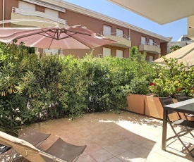 3 rooms with terraces for 6 people swimming pool Juan les pins