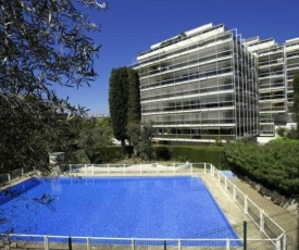 MAS DE TANIT Charmant 2 pièces tout équipé, résidence avec piscine centre Juan Les Pins