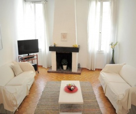 Apart Hotel Riviera - Old Town - 5mn Promenade des Anglais et Plage - Grand Appartement 3 pièces AC - Poissonnerie 2