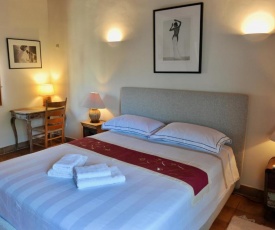 Loft Apartment , La Terrasse Centre Ville d'Arles,