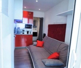 Mini studio in Cannes at only 1 minute to la Croisette