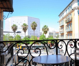 Apart Hotel Riviera - Old town Promenade des anglais - Charme Absolu Appartement 3 pièces - Emplacement rare - 2 minutes Place Garibaldi - Balcon Thêatre 1
