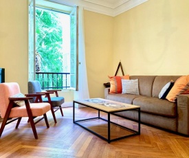 Apart Hotel Riviera- Musiciens - 7 minutes Promenade des Anglais - Large Apartement Bourgeois 4 pièces - Small Balcony & AC - View Garden - Balcon Palais Harmonie 1