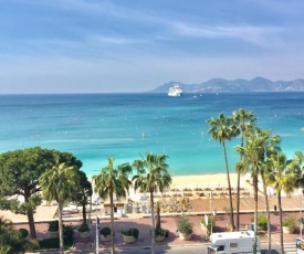 Nice Booking Cannes - PALAIS DES ILES
