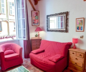 Apartment Miralheti