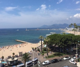 NUB5 - Croisette and sea view apartment