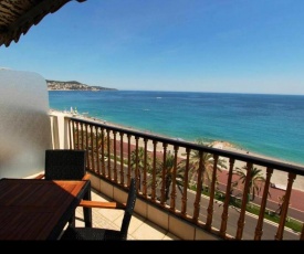 Appartement avec vue sur mer sur la Promenade des Anglais