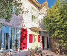 Beautiful apartment in Avignon w/ Jacuzzi, WiFi and 3 Bedrooms