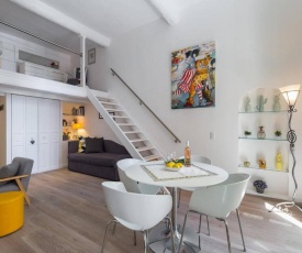 BARILLERIE - Loft Moderne, Face Mer, Vieux-Nice.