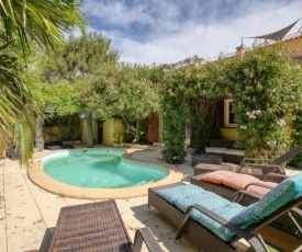 BRIGHT apartment with SEA VIEW in SANARY-SUR-MER