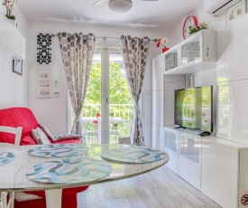 Charming apt close to the sea SANARY SMER