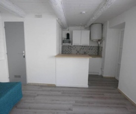 Intra-Muros studio cosy au rdc