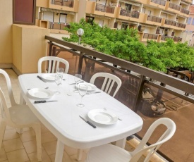 Apartment Saint James-3